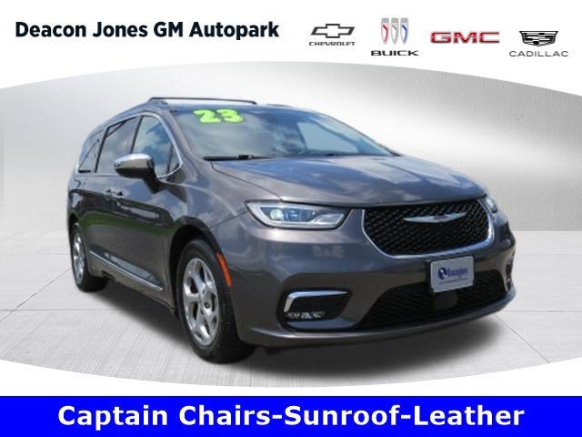 2023 Chrysler Pacifica Limited in Gray — front three-quarter view
